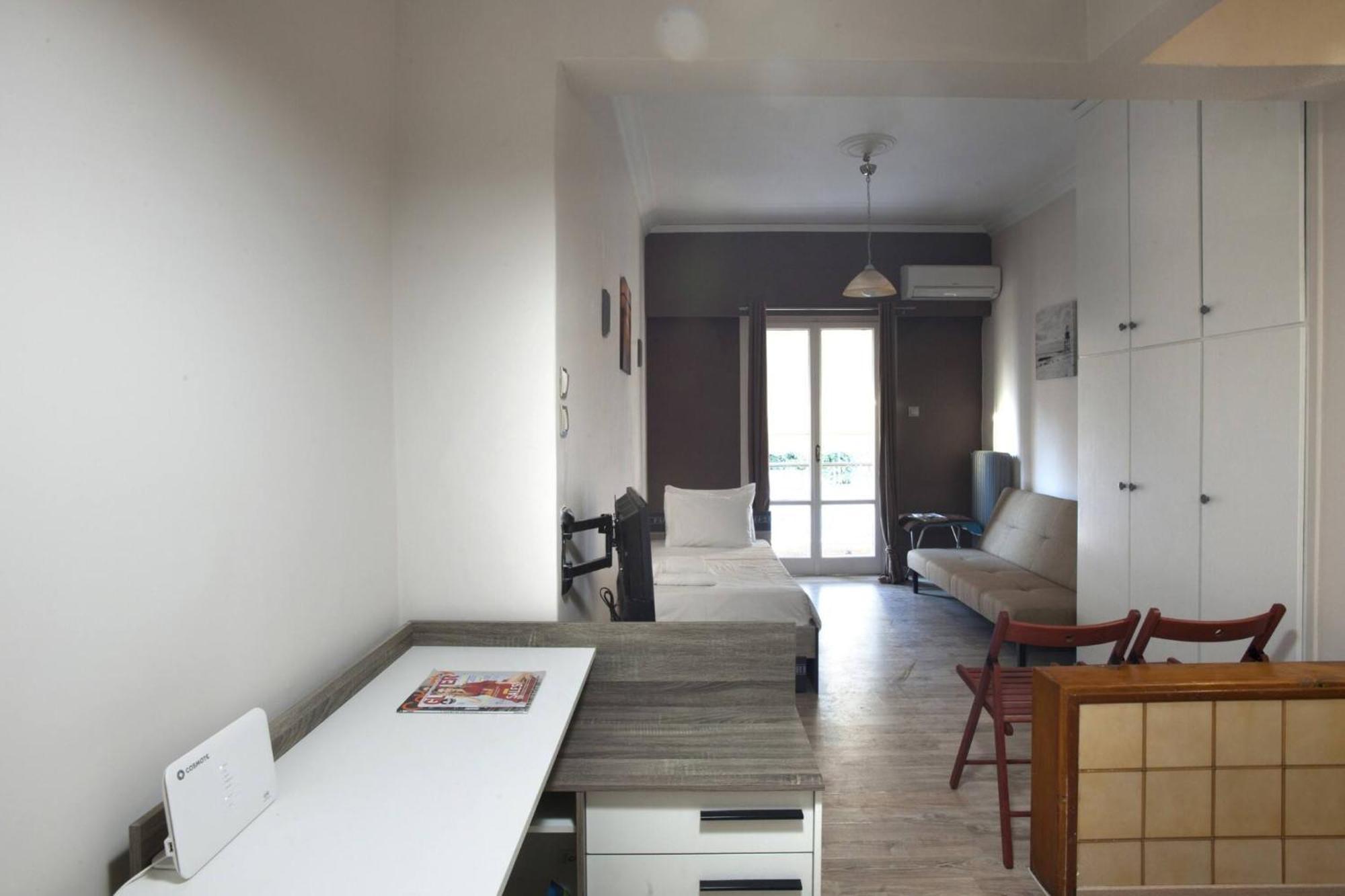 Studio Next To Agios Nikolaos Church Athen Exterior foto